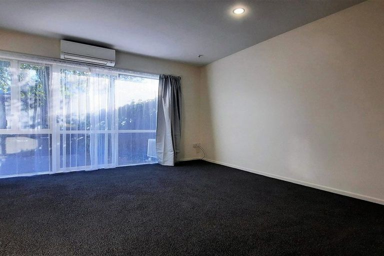 Photo of property in 90c Peverel Street, Riccarton, Christchurch, 8041