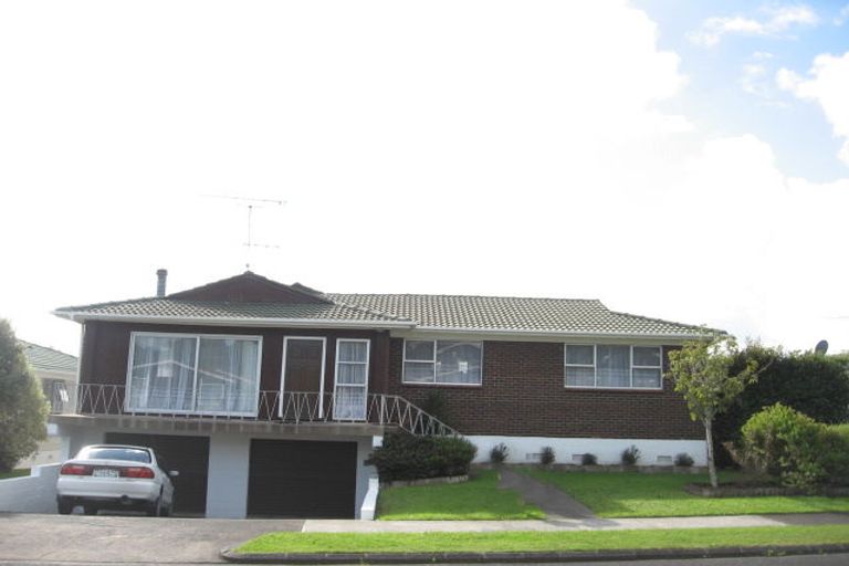 Photo of property in 8 Jade Avenue, Pakuranga Heights, Auckland, 2010