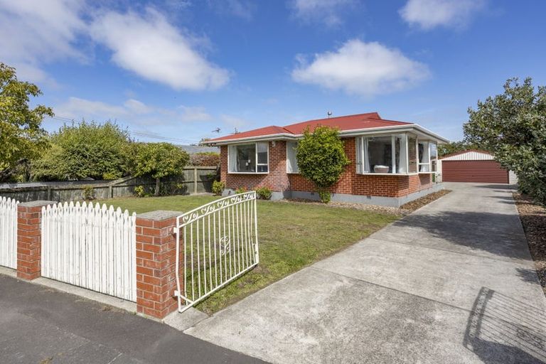 Photo of property in 351 Burwood Road, Burwood, Christchurch, 8083