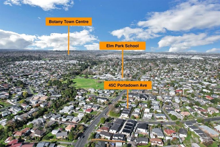 Photo of property in 45c Portadown Avenue, Pakuranga Heights, Auckland, 2010