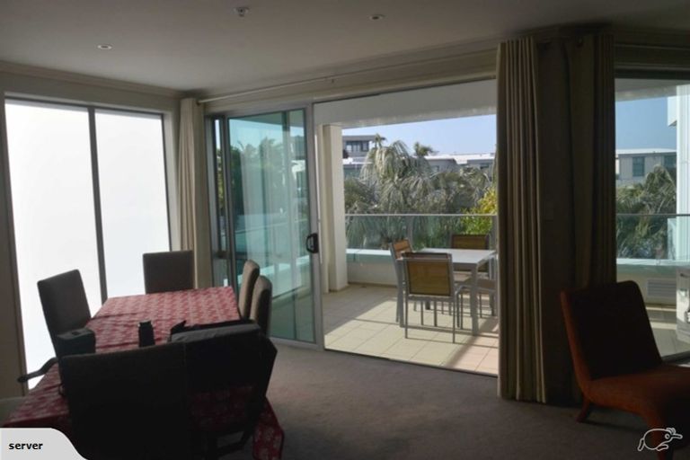 Photo of property in 209/136 Marine Parade, Mount Maunganui, 3116