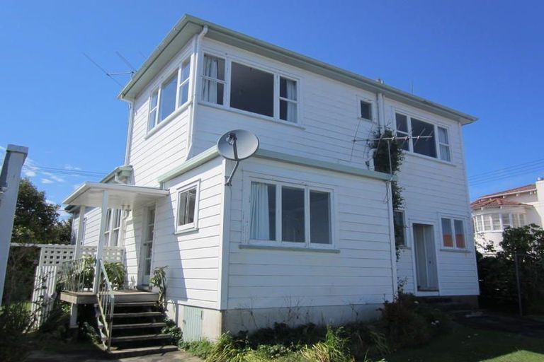 Photo of property in 163 St Heliers Road, Saint Heliers, Auckland, 1071