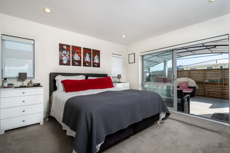 Photo of property in 98 Tapu Road, Huapai, Kumeu, 0810