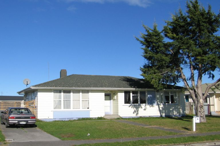 Photo of property in 24 Cottrell Crescent, Onekawa, Napier, 4110