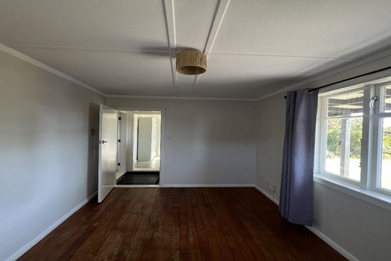 Photo of property in 123-125 Tiro Tiro Road, Levin, 5510