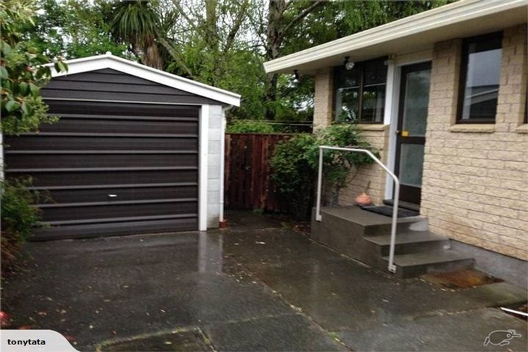 Photo of property in 2/23 Chipping Lane, Redwood, Christchurch, 8051