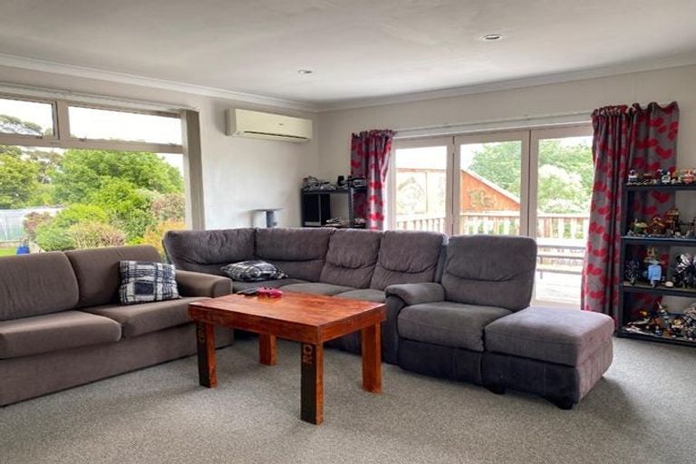 Photo of property in 32 Sole Avenue, Bell Block, New Plymouth, 4312