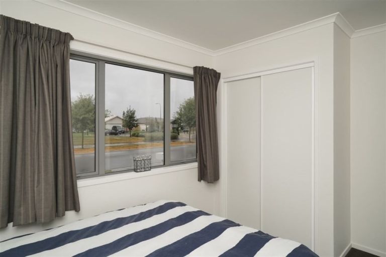 Photo of property in 55 Farnborough Way, Rolleston, 7615