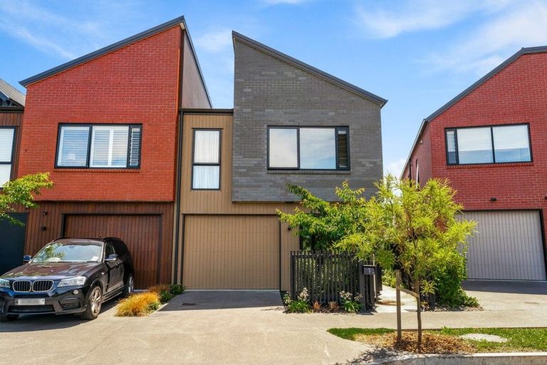 Photo of property in 3 Sierra Pine Road, Hobsonville, Auckland, 0616