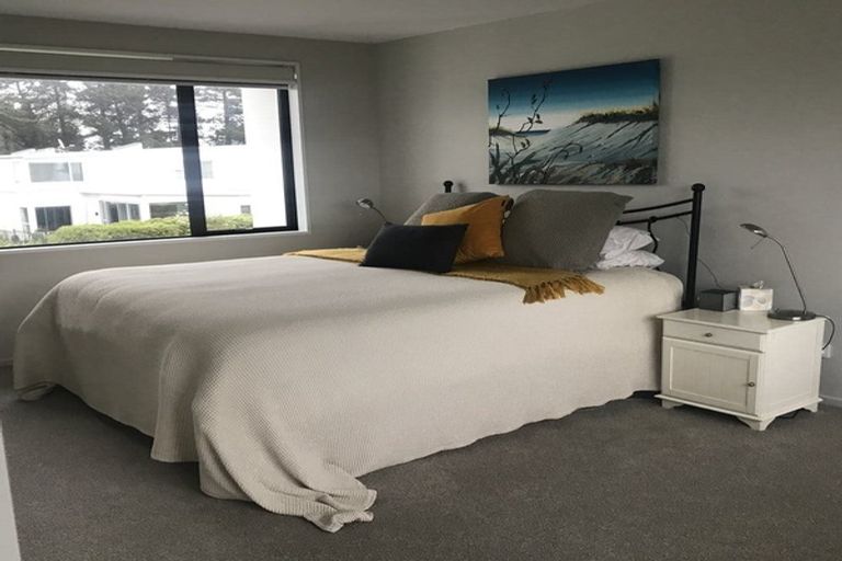 Photo of property in 10 Dave Jamieson Lane, Hillmorton, Christchurch, 8024