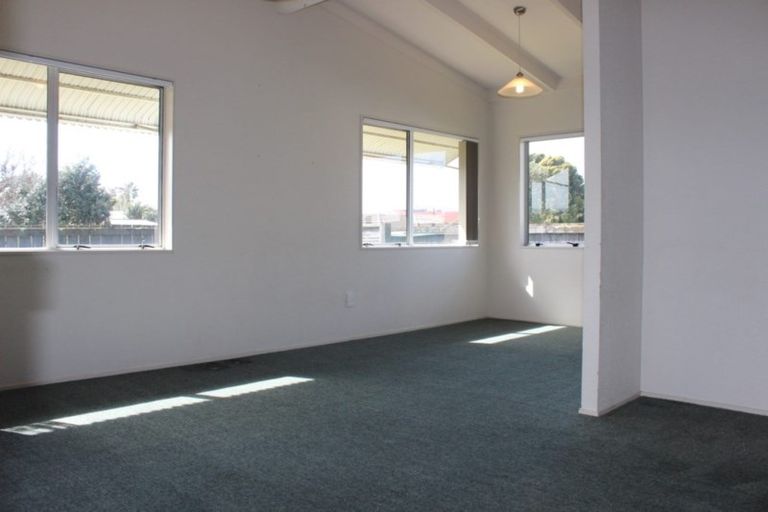 Photo of property in 194 Dickson Road, Papamoa Beach, Papamoa, 3118