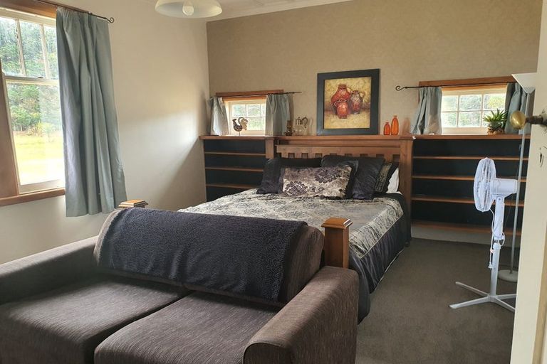 Photo of property in 125b Hickford Road, Foxton, 4893