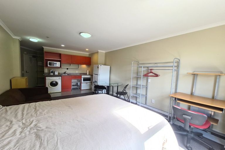 Photo of property in Aitken Street Apartments, 305/5 Aitken Street, Thorndon, Wellington, 6011