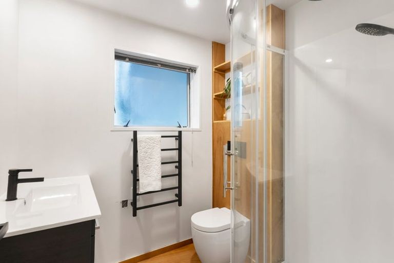 Photo of property in 125 Braemar Road, Castor Bay, Auckland, 0620