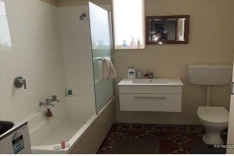 Photo of property in 21 Aramoana Avenue, Devonport, Auckland, 0624