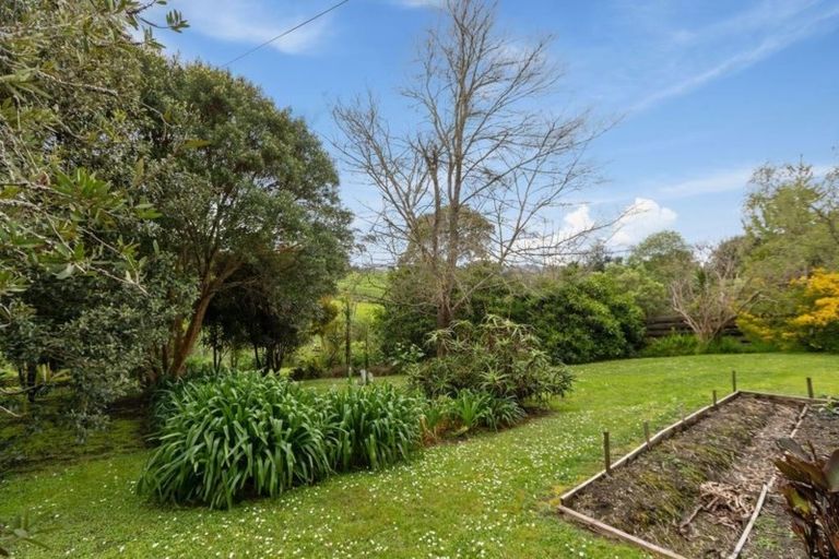 Photo of property in 5 Mabbett Lane, Waimauku, 0883