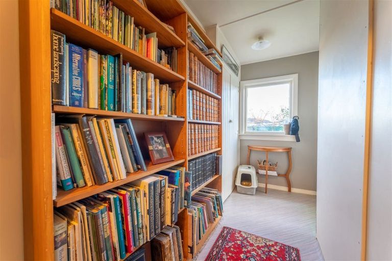 Photo of property in 18 Rugby Street, Waimate, 7924