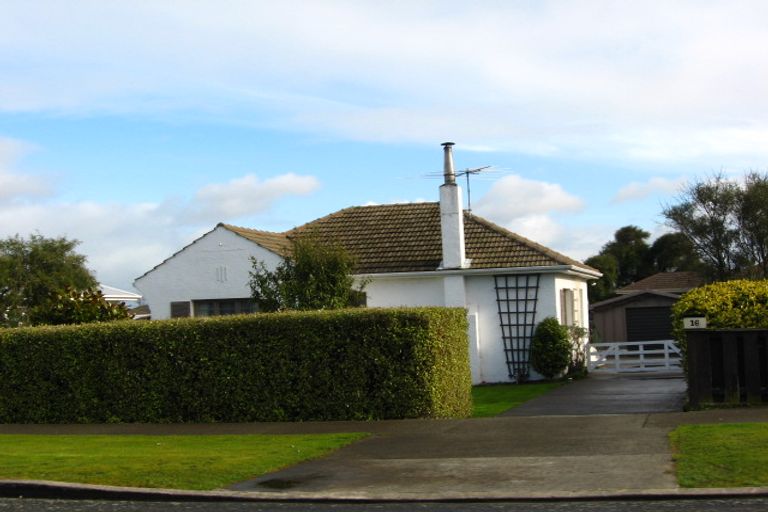 Photo of property in 16 Anne Street, Gladstone, Invercargill, 9810
