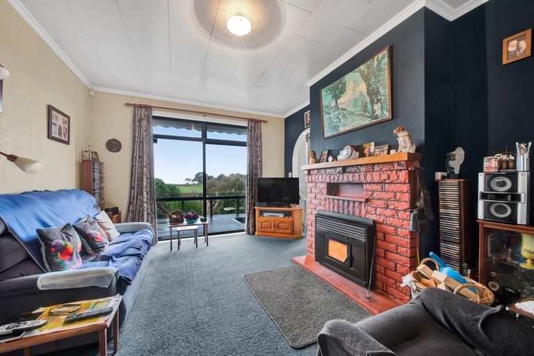 Photo of property in 21 Kent Terrace, Midhirst, Stratford, 4394