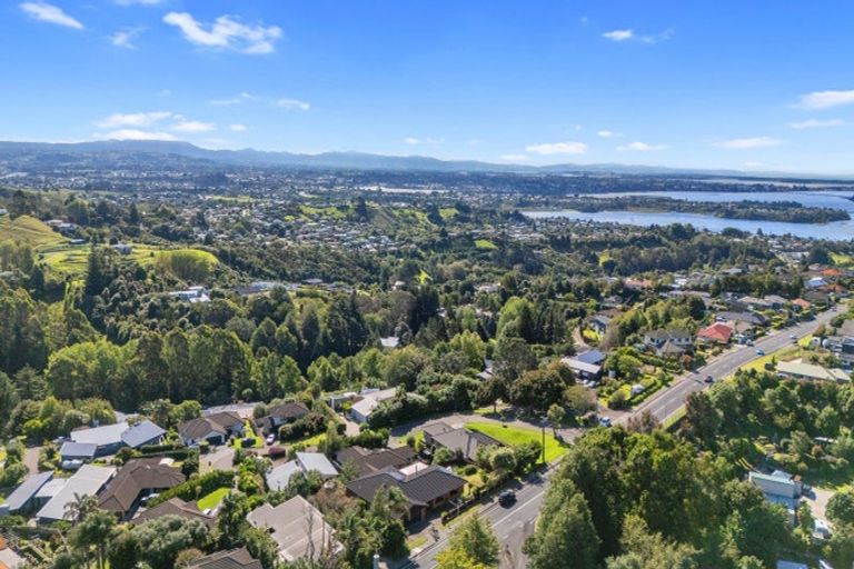 Photo of property in 132 Waikite Road, Welcome Bay, Tauranga, 3175