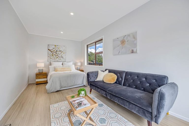 Photo of property in 12 Huber Street, Weymouth, Auckland, 2103