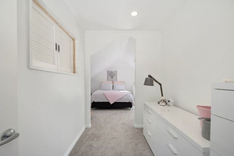 Photo of property in 2/12 Sunset Street, Hilltop, Taupo, 3330