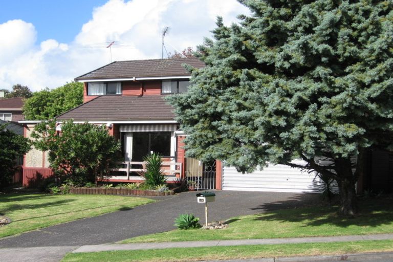 Photo of property in 1/150a Prince Regent Drive, Half Moon Bay, Auckland, 2012