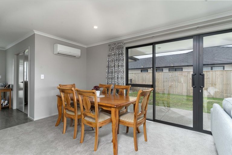 Photo of property in 14 Mitre Way, Solway, Masterton, 5810