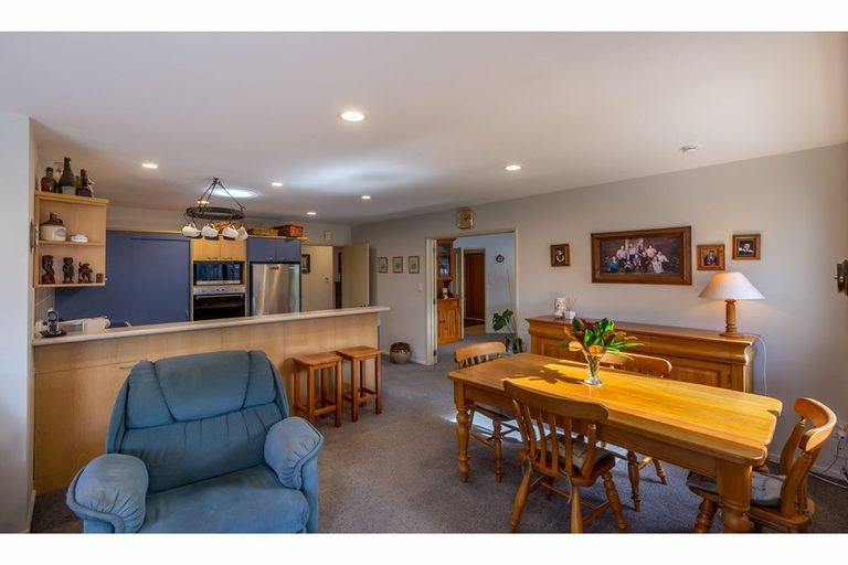 Photo of property in 7 Becmead Drive, Harewood, Christchurch, 8051