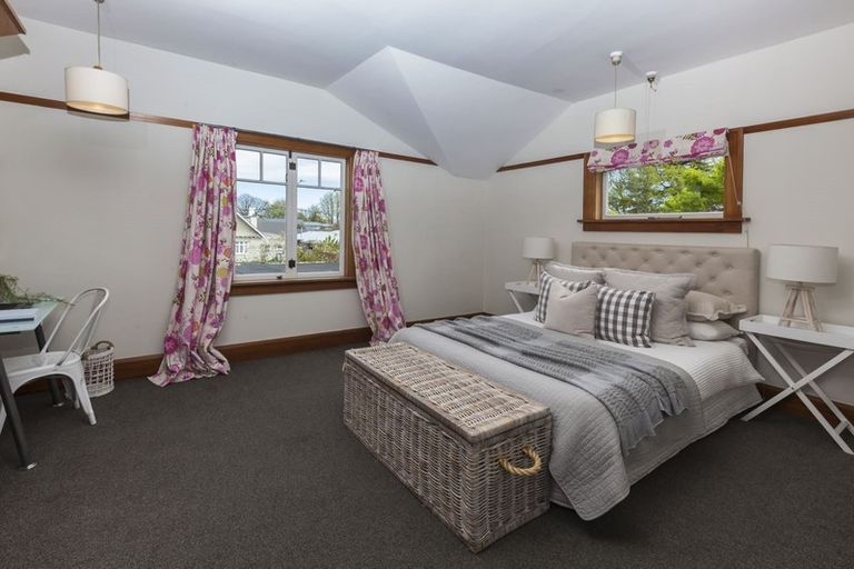 Photo of property in 152 Clyde Road, Burnside, Christchurch, 8053