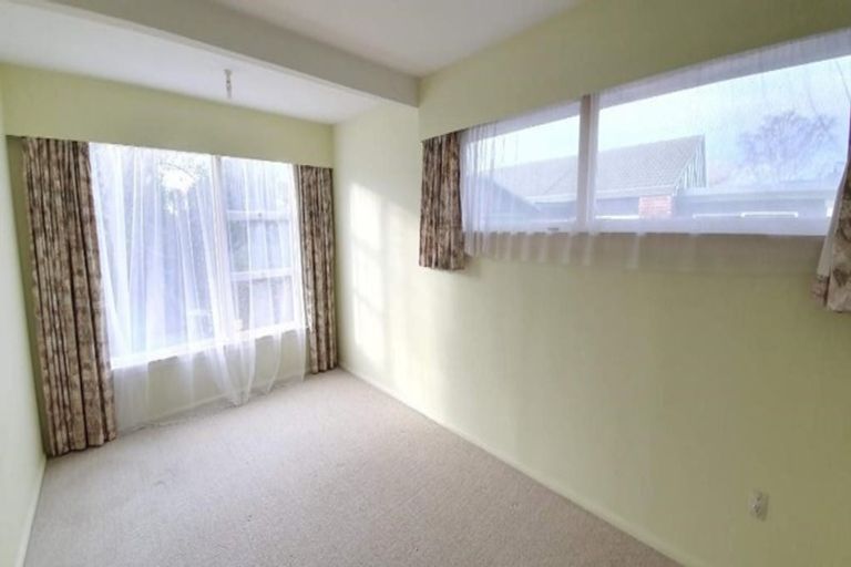 Photo of property in 101 Prestons Road, Redwood, Christchurch, 8051