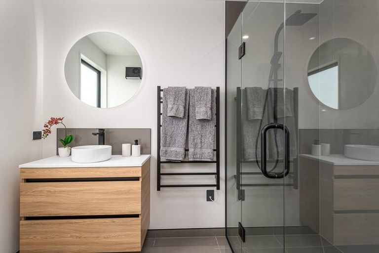 Photo of property in 27 Reece Place, Marshland, Christchurch, 8051