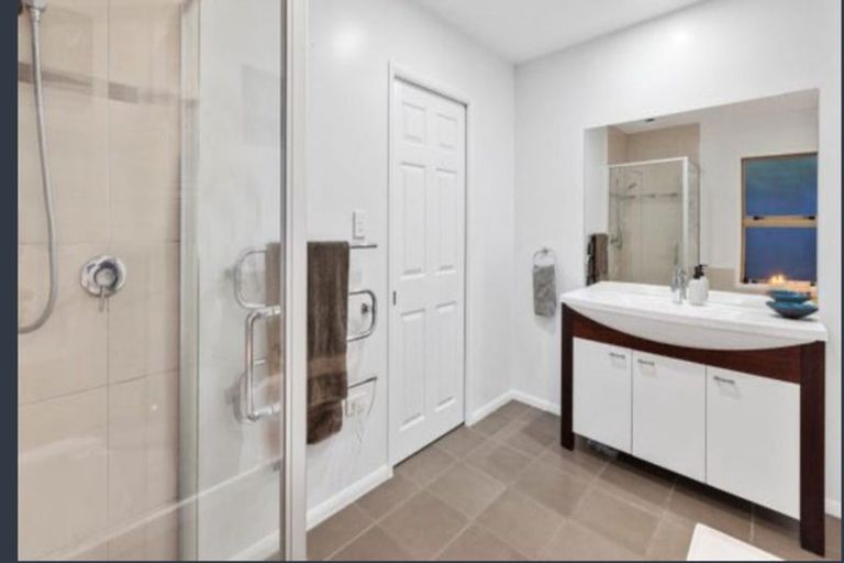 Photo of property in 14 Renner Place, Pyes Pa, Tauranga, 3112