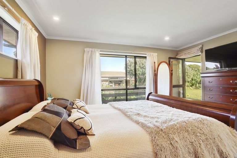 Photo of property in 5 Hinton Place, Rangiora, 7400