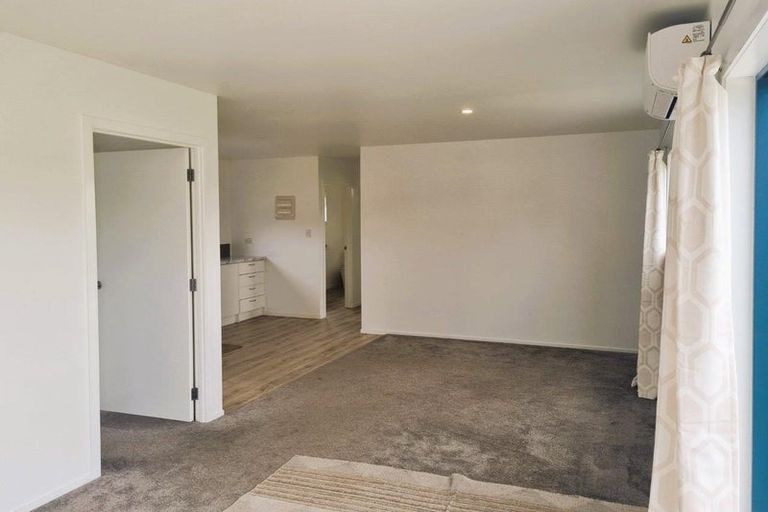 Photo of property in 27 Marsden Point Road, Ruakaka, 0116