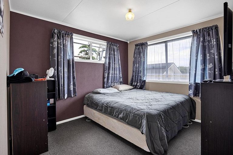 Photo of property in 11 Tui Place, Bell Block, New Plymouth, 4312