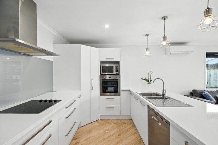 Photo of property in 2 Bethany Road, Rolleston, 7614