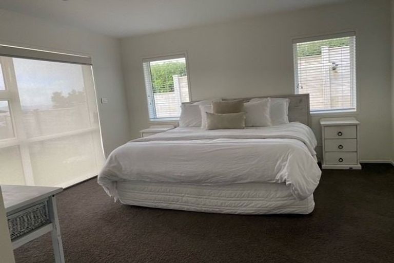 Photo of property in 7 Kingfisher Road, Silverdale, 0932