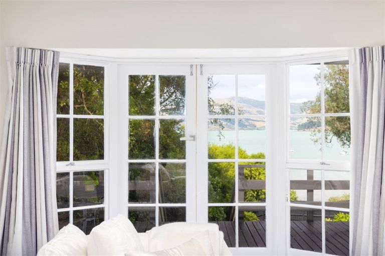 Photo of property in 21 Harbour View Terrace, Cass Bay, Lyttelton, 8082