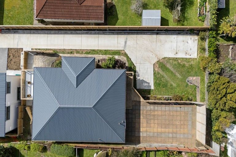 Photo of property in 5 Mahoe Street, Tawa, Wellington, 5028