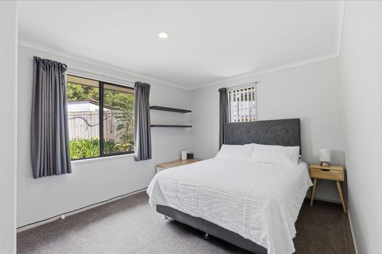 Photo of property in 30 Seabreeze Place, Papamoa Beach, Papamoa, 3118