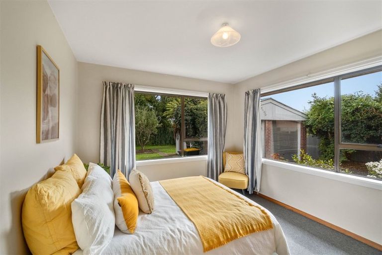 Photo of property in 3 Chedworth Avenue, Bishopdale, Christchurch, 8053