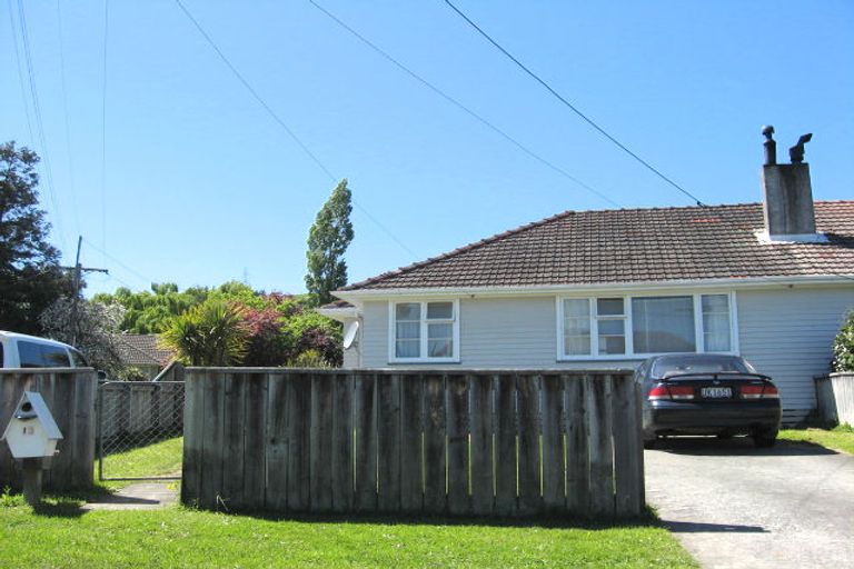Photo of property in 13-15 Karaka Street, Stoke, Nelson, 7011