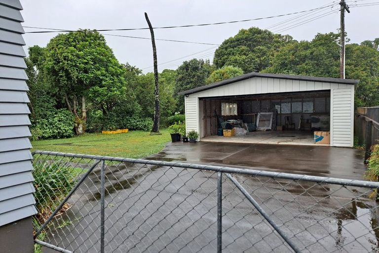 Photo of property in 35 Somerset Street, Brooklands, New Plymouth, 4310