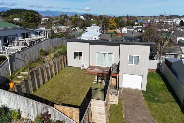 Photo of property in 10 Union Street, Foxton, 4814