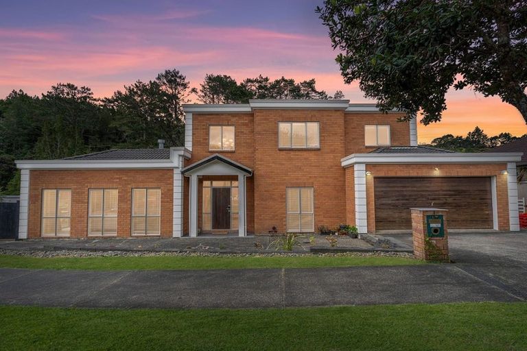 Photo of property in 17 Miromiro Street, Greenhithe, Auckland, 0632