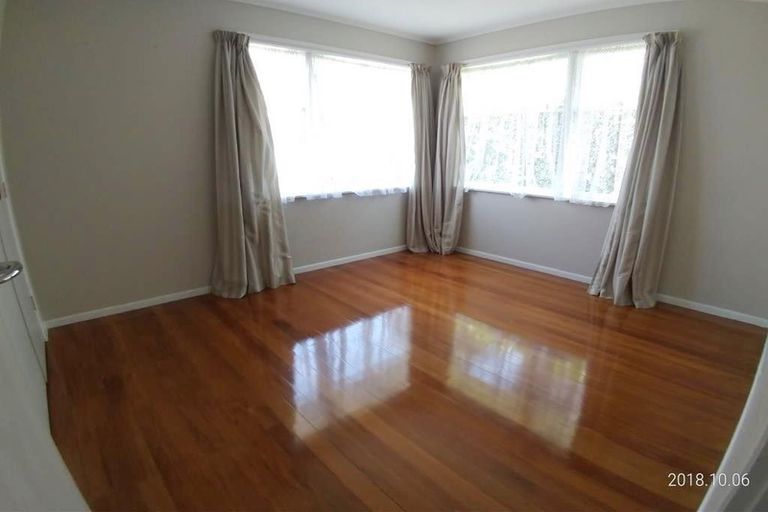 Photo of property in 3 Roband Avenue, Glenfield, Auckland, 0629