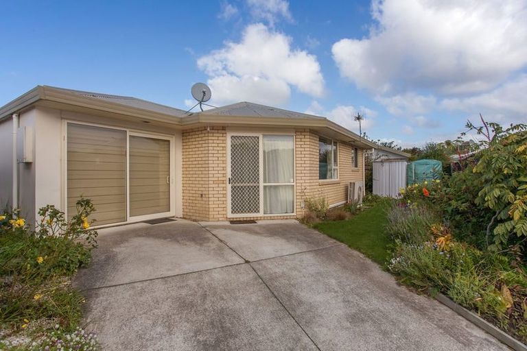 Photo of property in 15 Charlotte Lane, Woolston, Christchurch, 8062