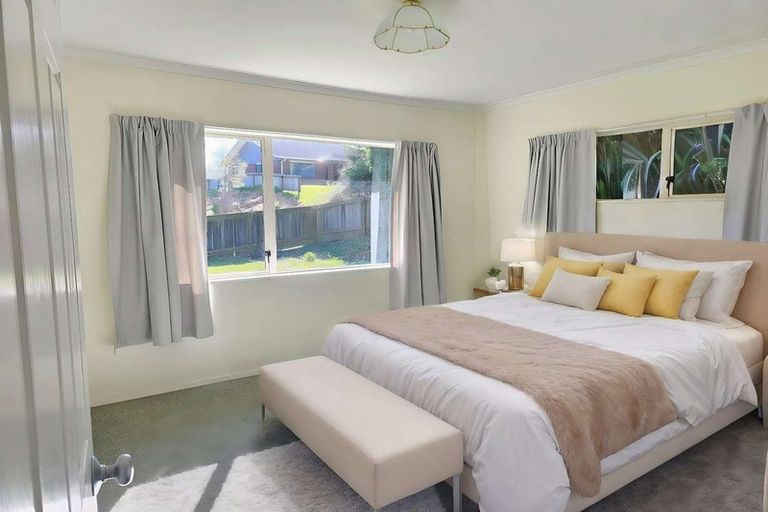 Photo of property in 261 Maungaraki Road, Maungaraki, Lower Hutt, 5010