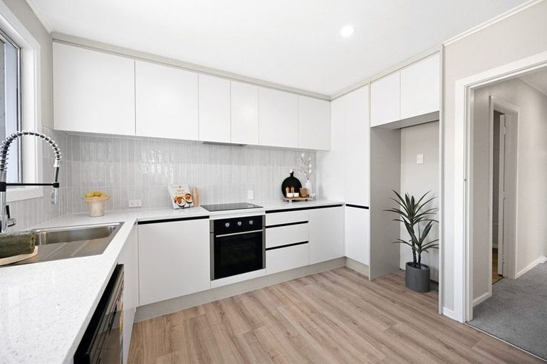 Photo of property in 17 Ridgeway Place, Glenview, Hamilton, 3206